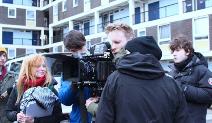 灯塔市广告片拍摄公司全球化爆款广告本土化改造实录
